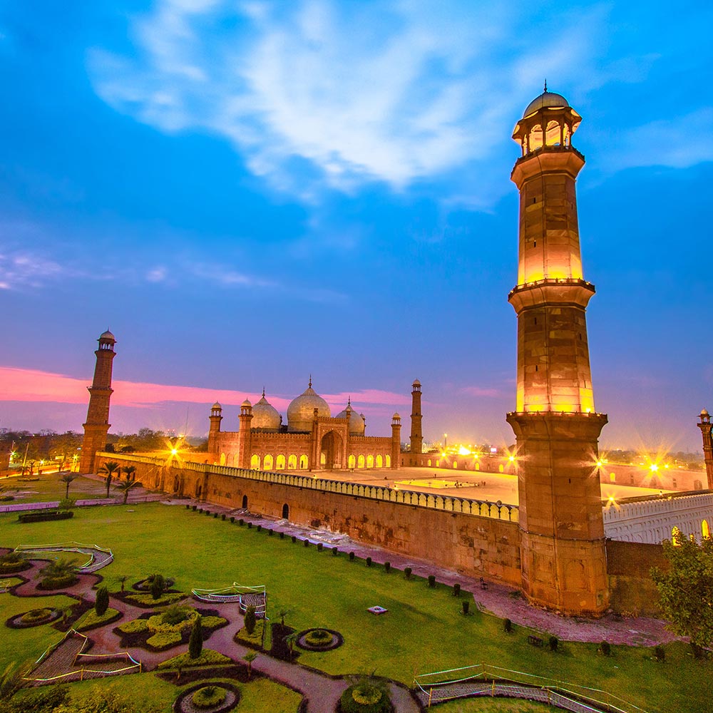 Flights Birmingham - Lahore-image-4539