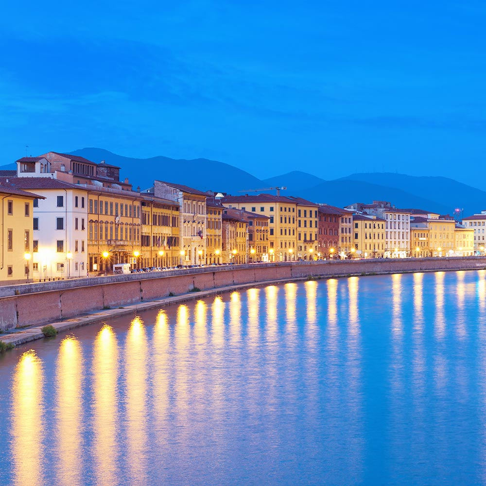 Flights Edimburgo - Pisa